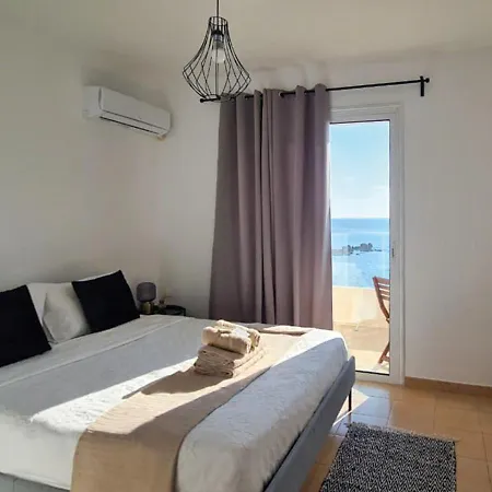 Apartment Phaedrus Living: Seaview Luxury Flat Paphinia 204 *