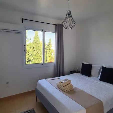 Phaedrus Living: Seaview Luxury Flat Paphinia 204 Apartment Paphos