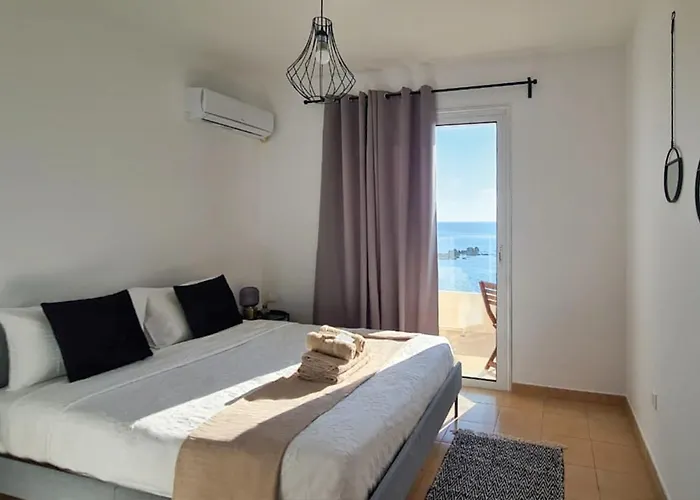 Lägenhet Phaedrus Living: Seaview Luxury Flat Paphinia 204 *