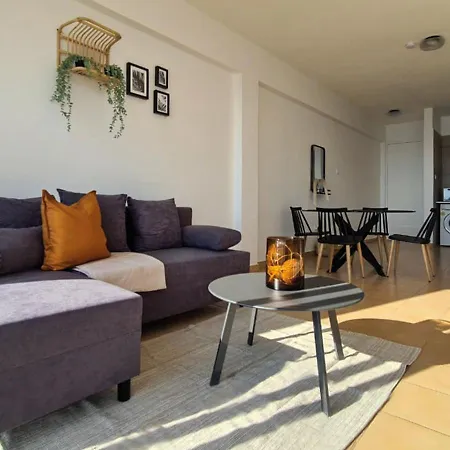 Phaedrus Living: Seaview Luxury Flat Paphinia 204 Paphos